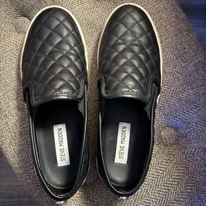 Steve Madden Black Quilted Women's Sneakers